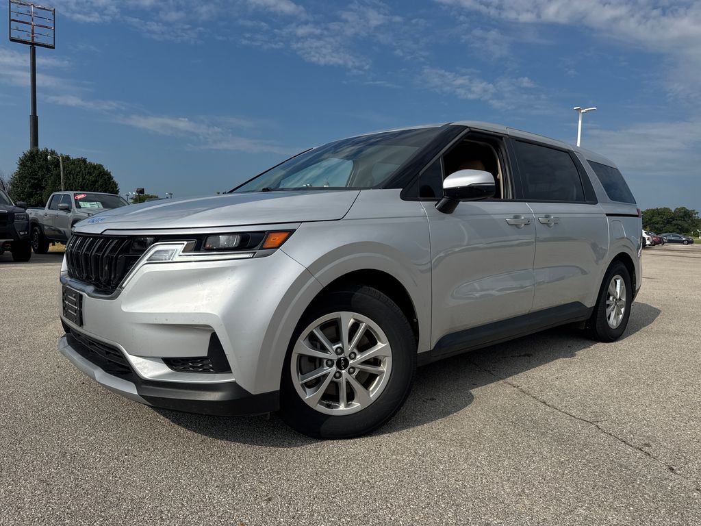 Silky Silver 2023 Kia Carnival Minivan Front-Wheel Drive 8-Speed Automatic