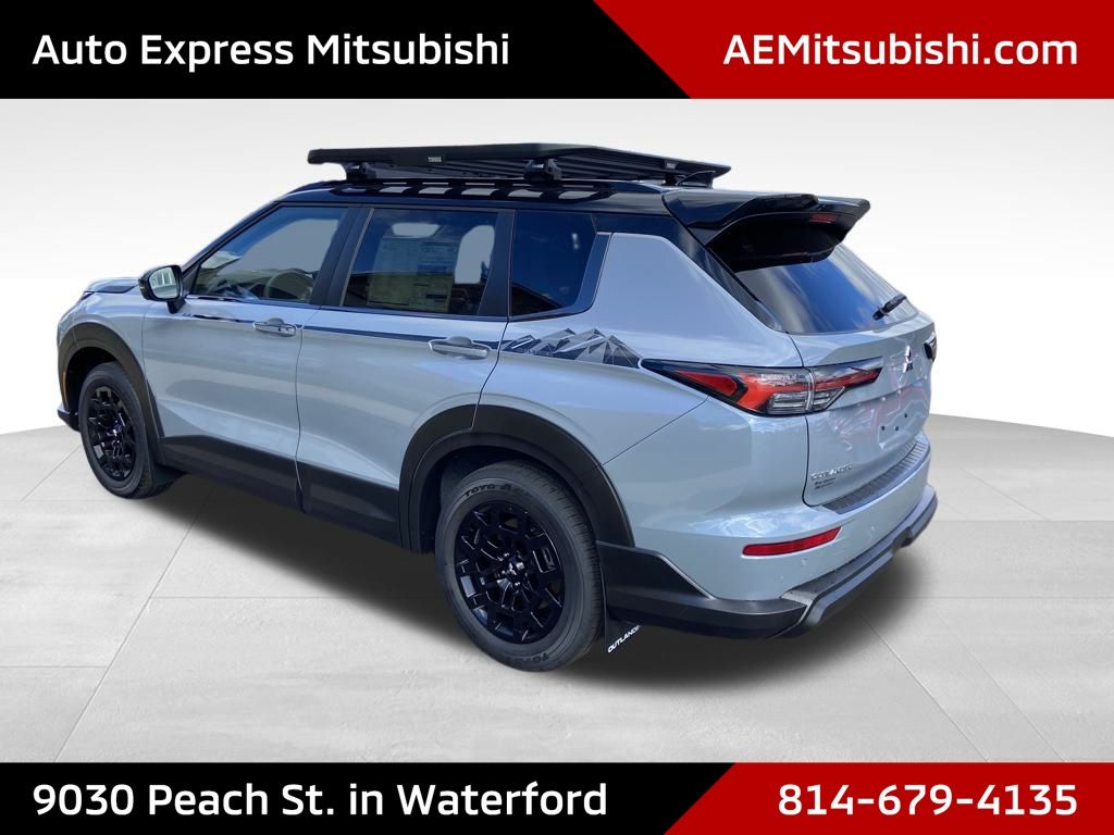 2025 Mitsubishi Outlander Trail Edition - 4