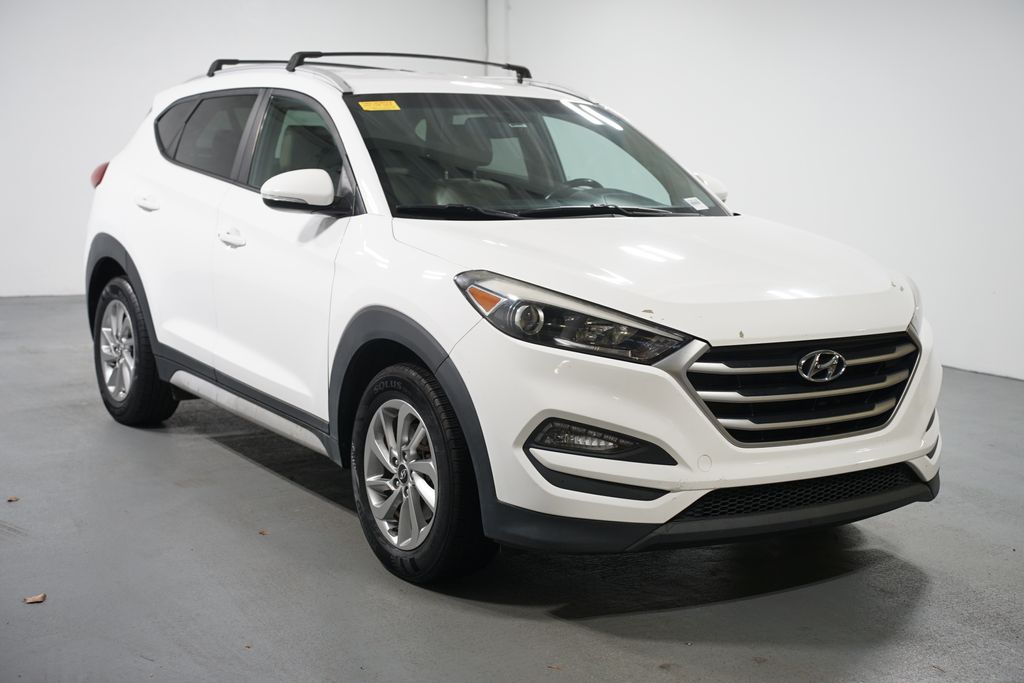 Thumbnail: 2018 Hyundai Tucson - 3