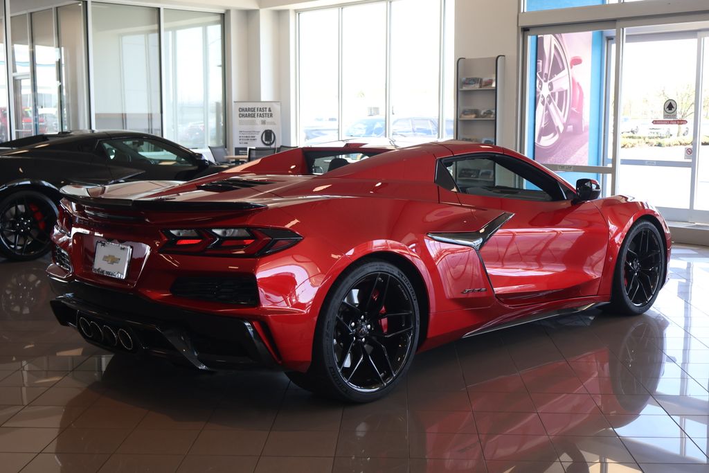 Thumbnail: 2025 Chevrolet Corvette - 9