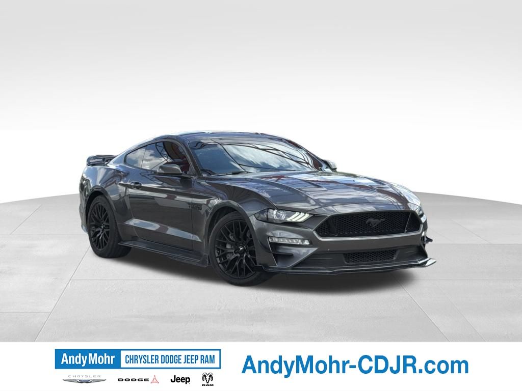 Gray (Magnetic) 2018 Ford Mustang Coupe Rear-Wheel Drive 6-Speed Manual