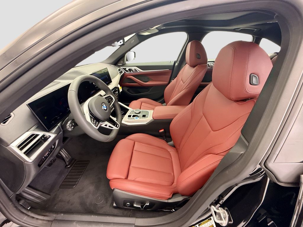 Thumbnail: 2026 BMW i4 - 18