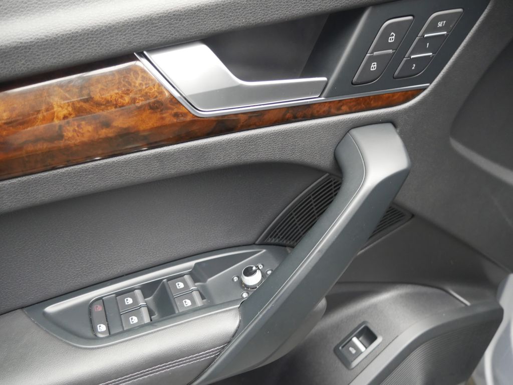 Thumbnail: 2018 Audi Q5 - 4