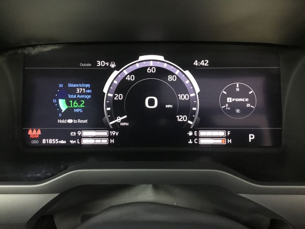 Thumbnail: 2023 Toyota Tundra - 21