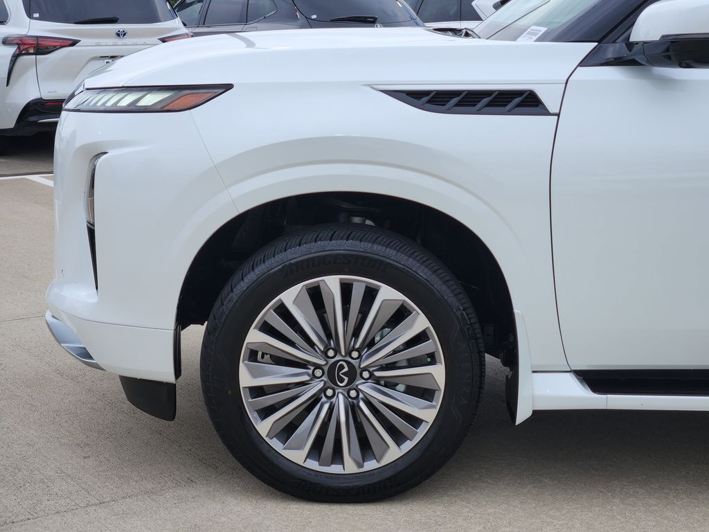 2026 INFINITI QX80 LUXE White at Bayway Cadillac Southwest