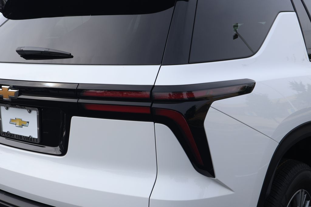 Thumbnail: 2026 Chevrolet Traverse - 9