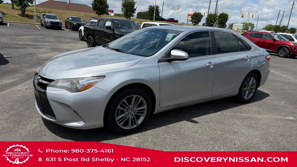 2017 Toyota Camry SE