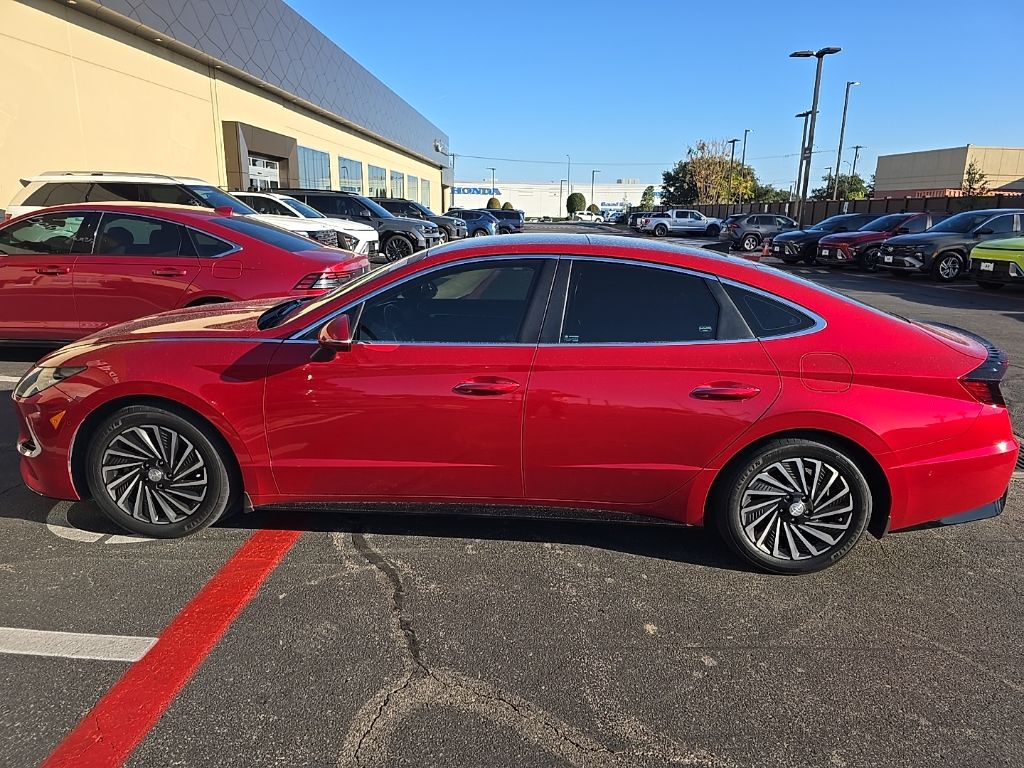 Thumbnail: 2022 Hyundai Sonata - 3