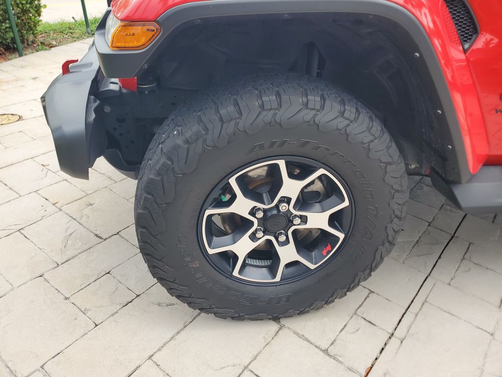 2022 Jeep Wrangler - $31,998