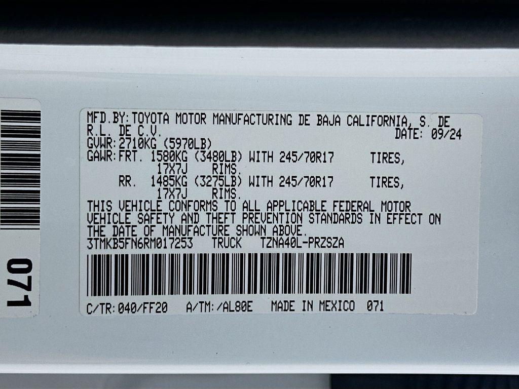 Thumbnail: 2024 Toyota Tacoma - 30