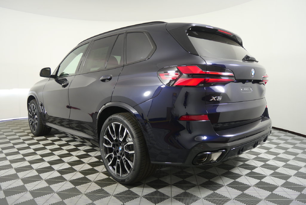 Thumbnail: 2026 BMW X5 - 6