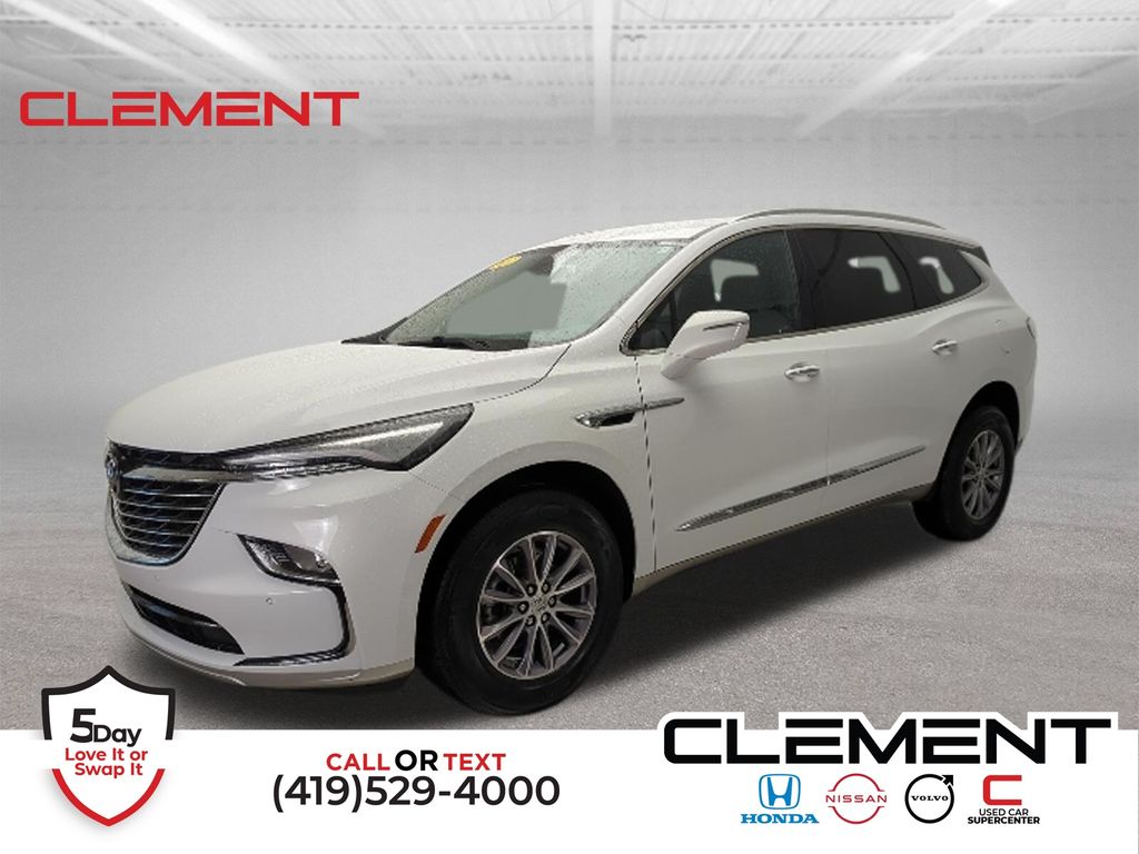 2023 Buick Enclave Essence
