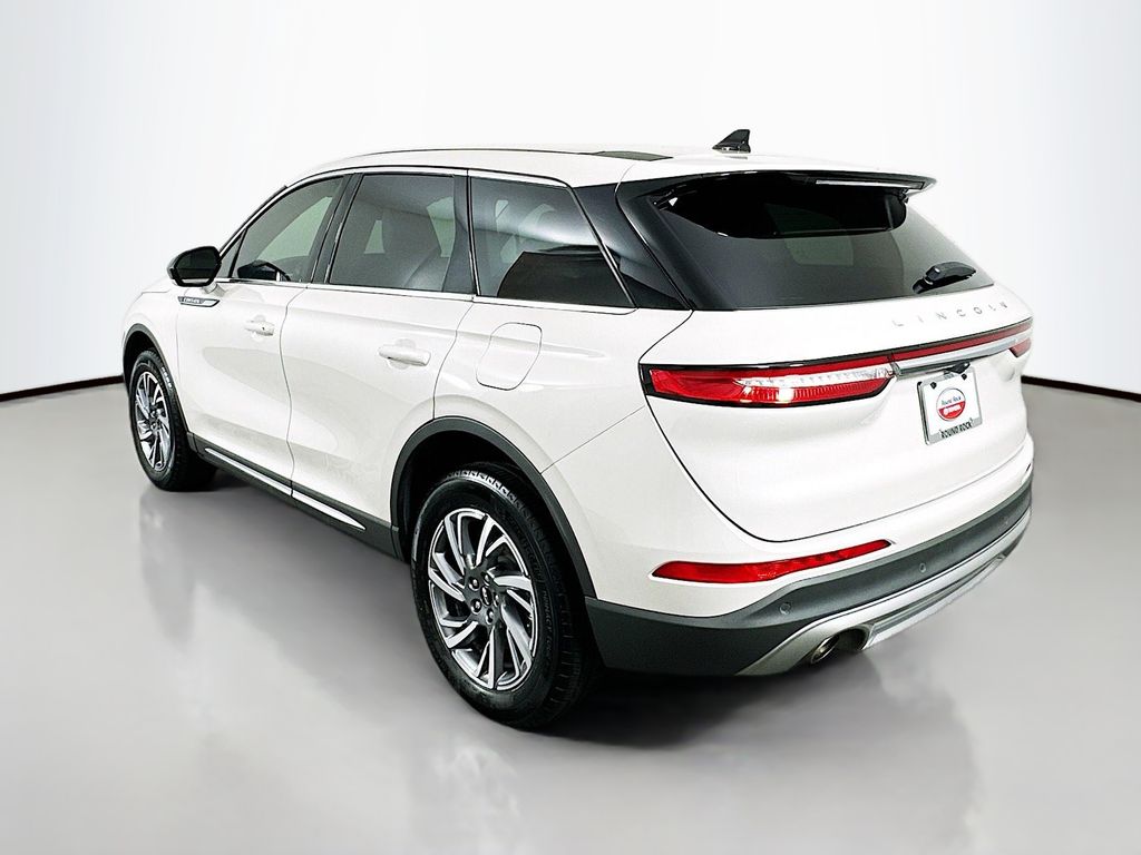 2024 Lincoln Corsair Premiere 7