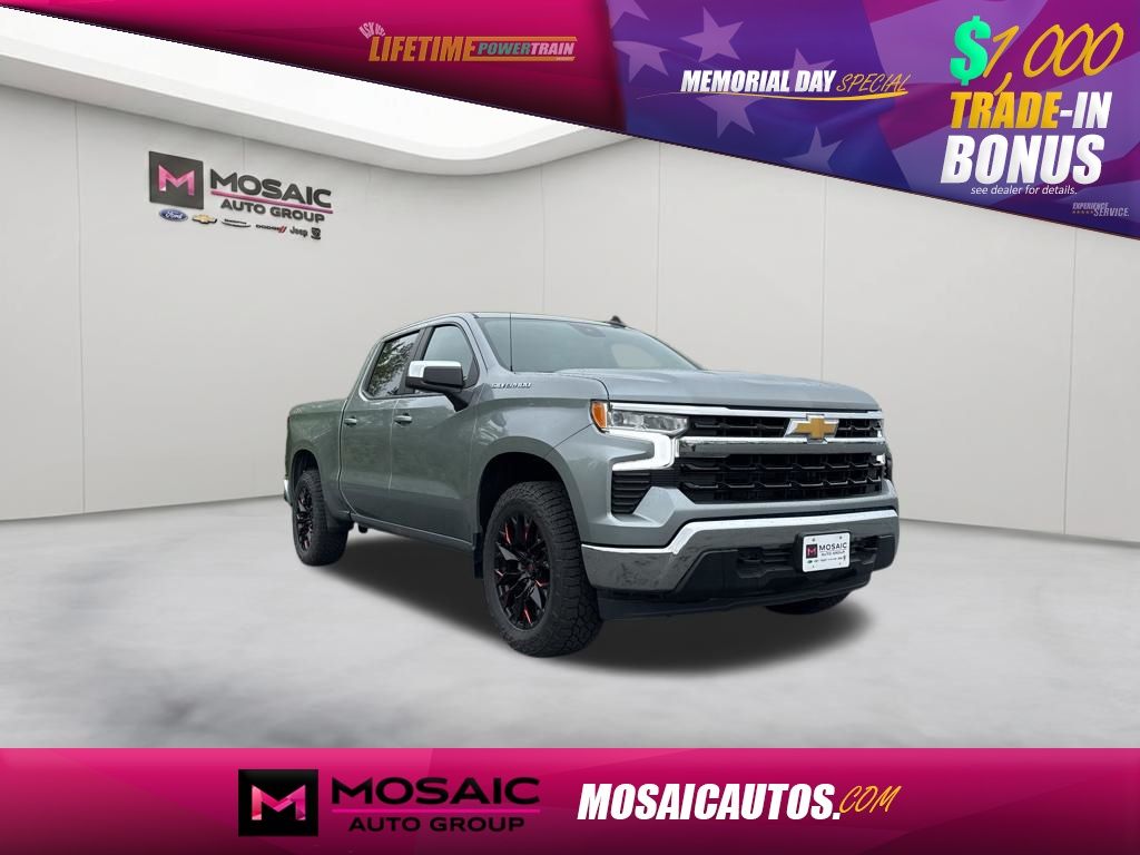 Used 2025 Chevrolet Silverado 1500 LT Trucks