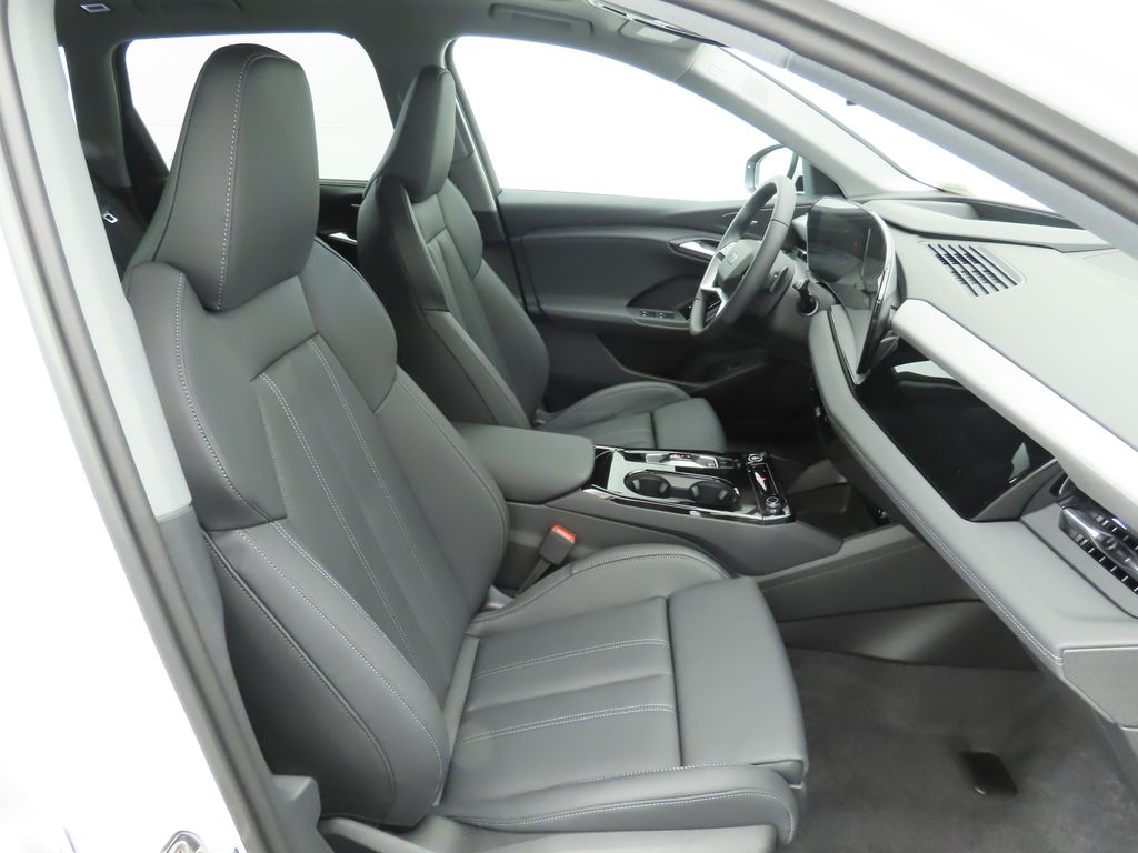 2025 Audi Q6 e-tron Premium 22