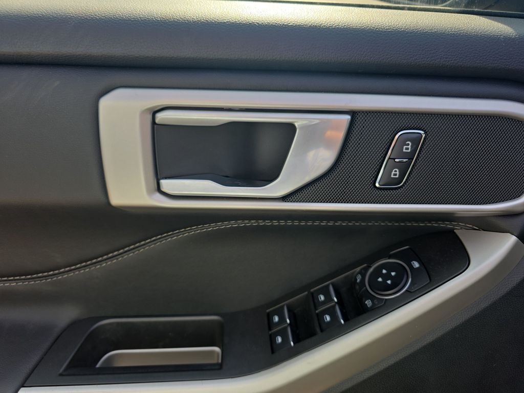 Certified Used 2024 Black Ford XLT image 17