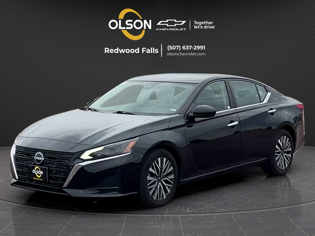 Super Black Clearcoat 2023 Nissan Altima Sedan Front-Wheel Drive Continuously Variable Transmission
