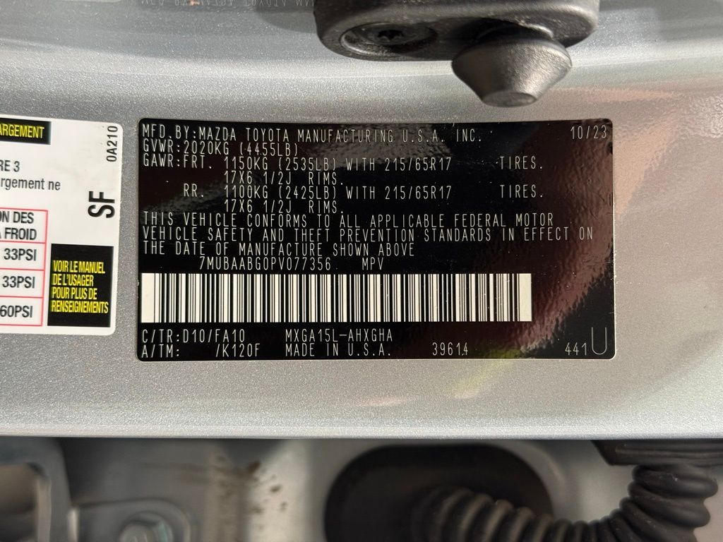 Thumbnail: 2023 Toyota Corolla Cross - 31