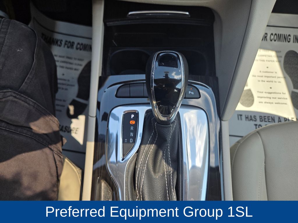 2018 Buick Regal Sportback Essence
