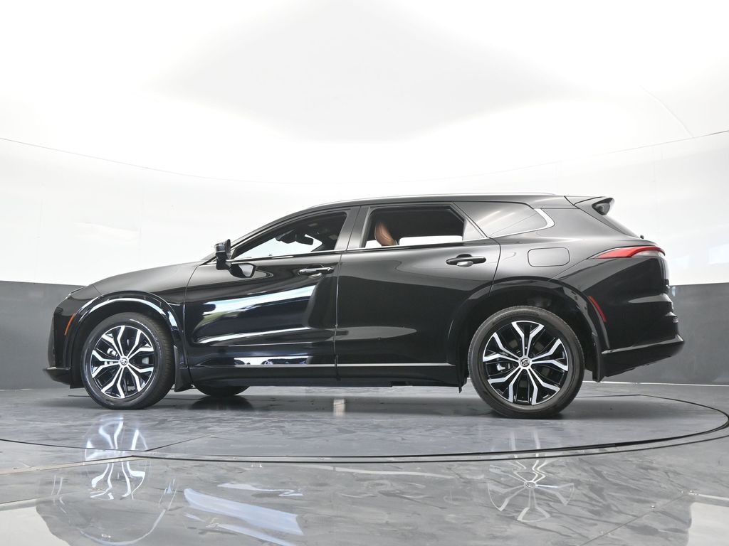 Used 2025 Black Toyota XLE image 63
