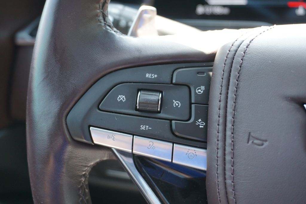 Thumbnail: 2023 Cadillac Escalade - 29