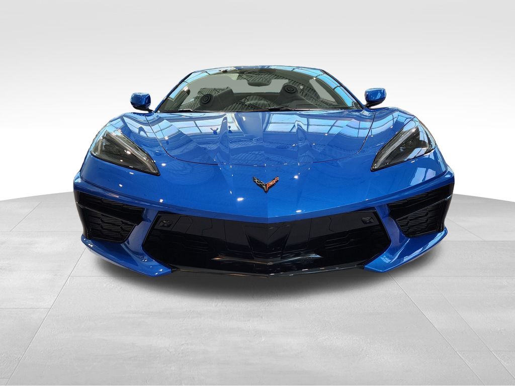 2025 Chevrolet Corvette Stingray 8