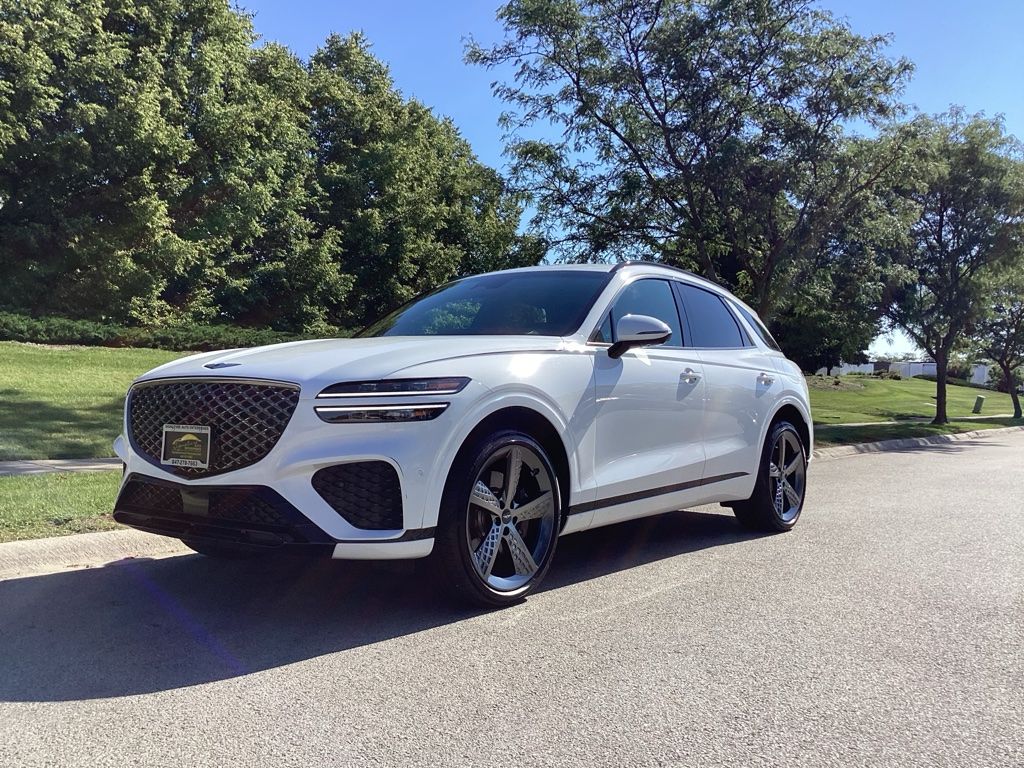 Alta White 2022 Genesis GV70 SUV / Crossover All-Wheel Drive 8-Speed Automatic