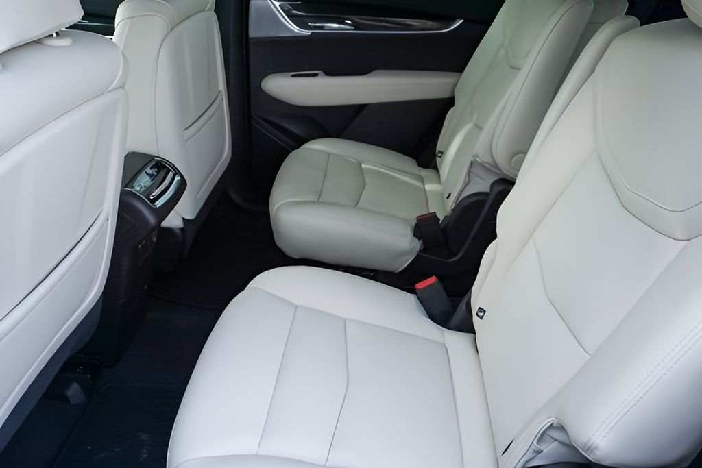 Used Car 2024 Cadillac Xt6  Sport For Sale Under $50,000 In Austin, Texas