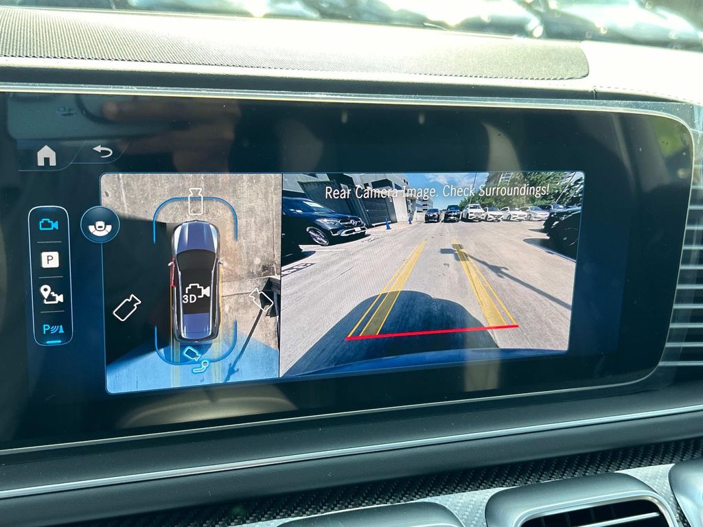 Thumbnail: 2025 Mercedes-Benz GLS - 10