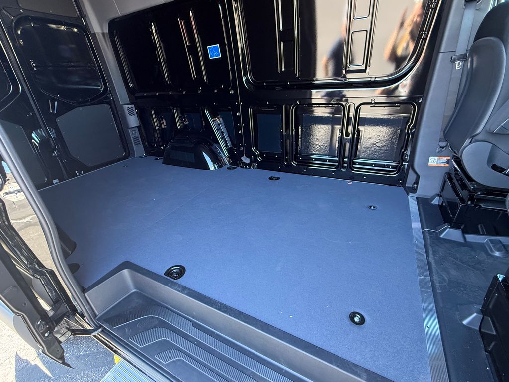 Thumbnail: 2026 Mercedes-Benz Sprinter - 25