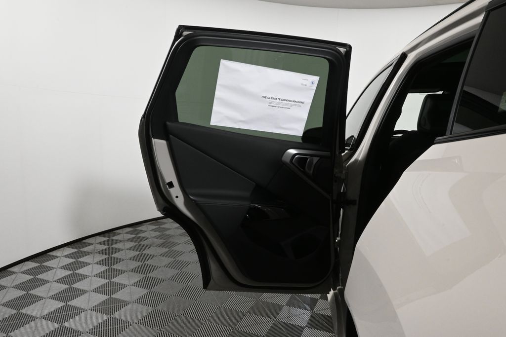 Thumbnail: 2026 BMW X3 - 31