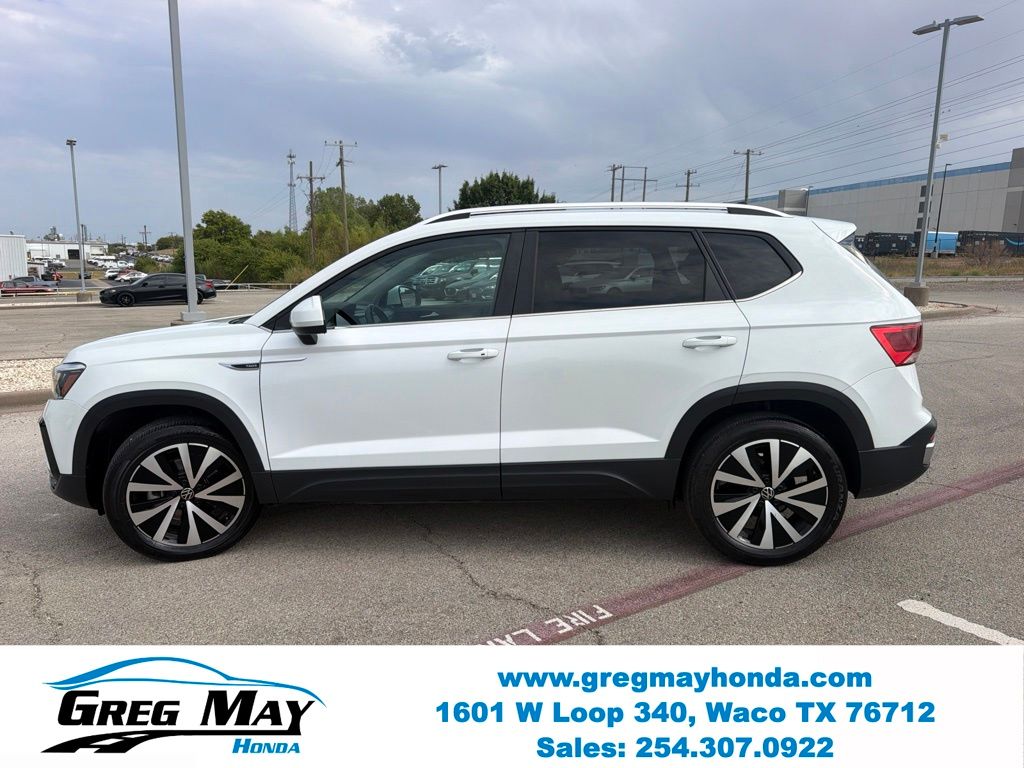2022 Volkswagen Taos 1.5T SE - 6