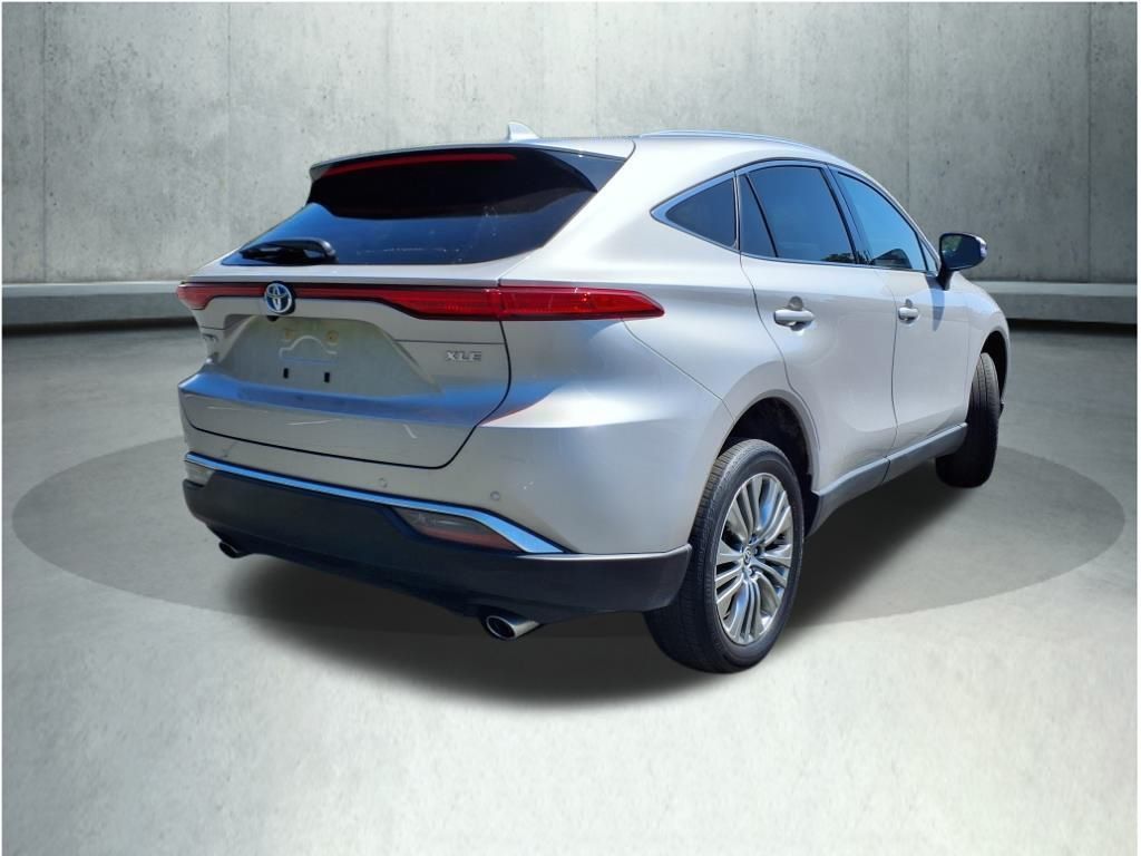 2024 Toyota Venza XLE photo 20