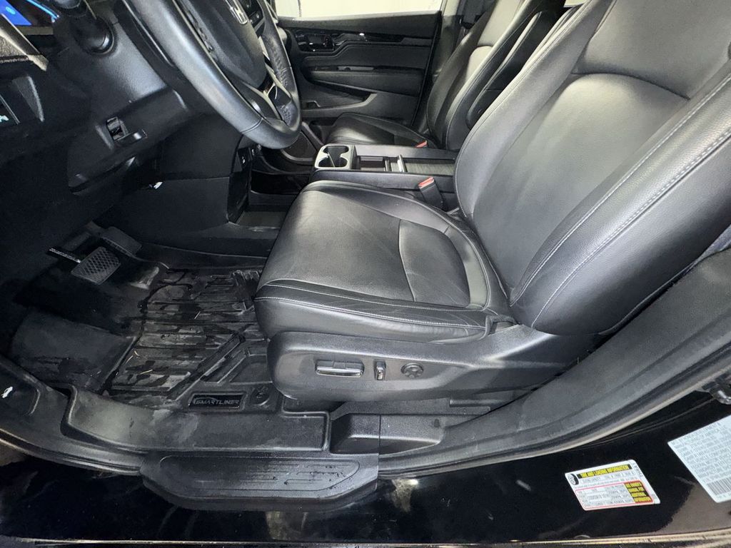 used 2022 Honda Odyssey car, priced at $35,998