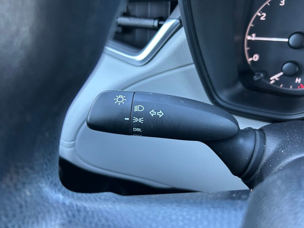 Thumbnail: 2024 Toyota Corolla Cross - 21