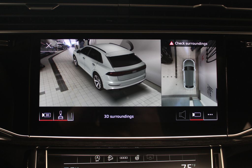 Thumbnail: 2026 Audi Q8 - 28