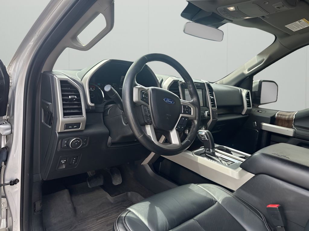 Used Car 2019 Ford F-150  Lariat For Sale Under $25,000 In Austin, Texas