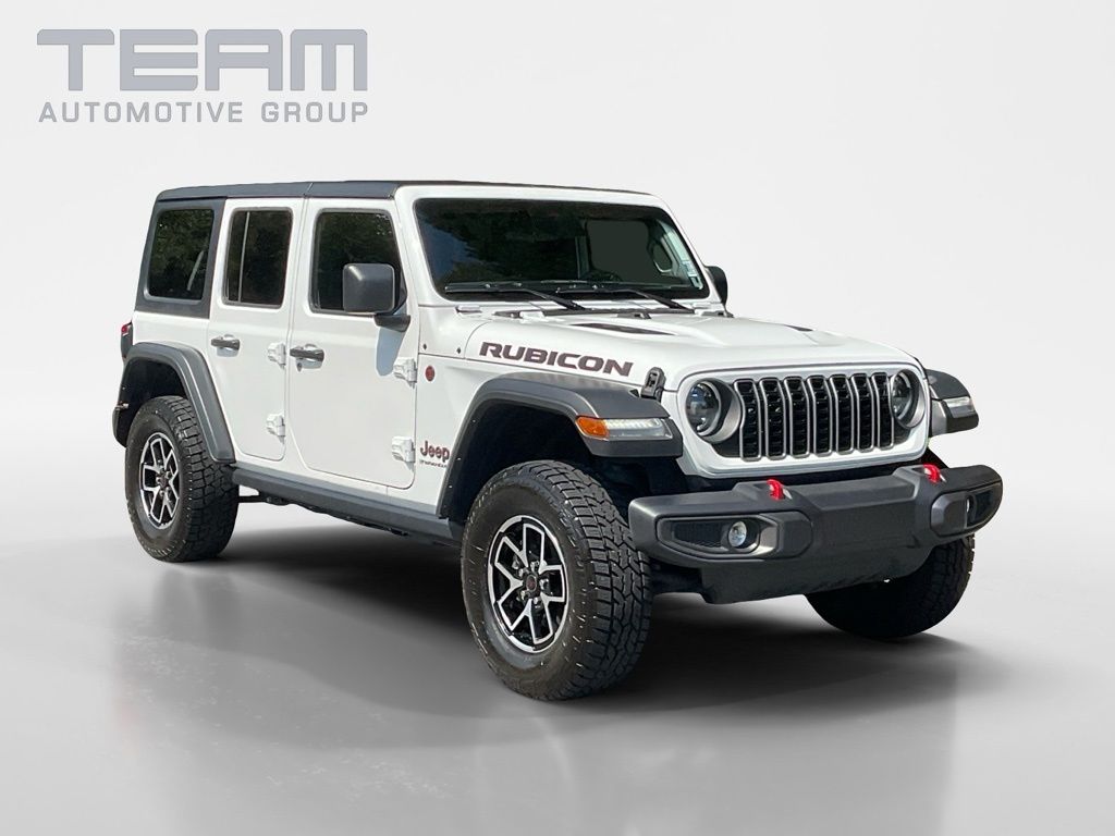 Bright White Clearcoat 2026 Jeep Wrangler SUV / Crossover Four-Wheel Drive 8-Speed Automatic