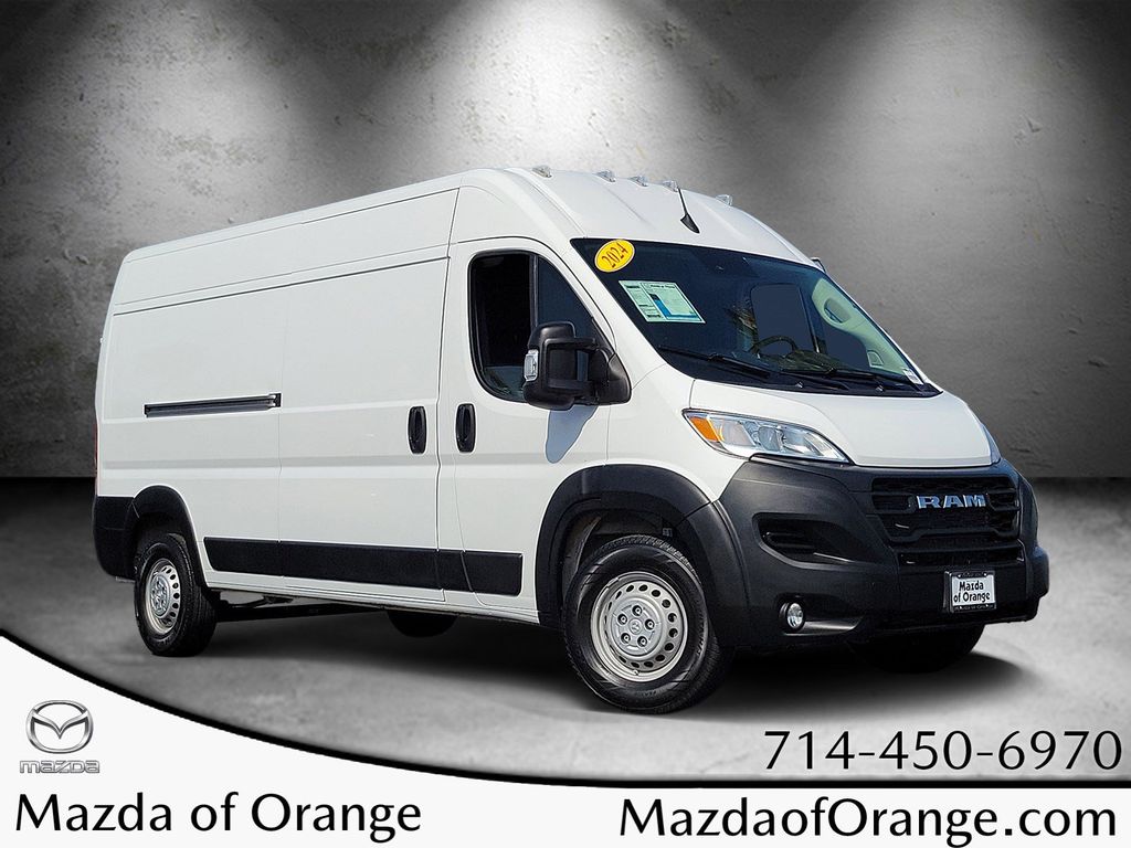 Bright White Clearcoat 2024 RAM ProMaster Van 9-Speed Automatic