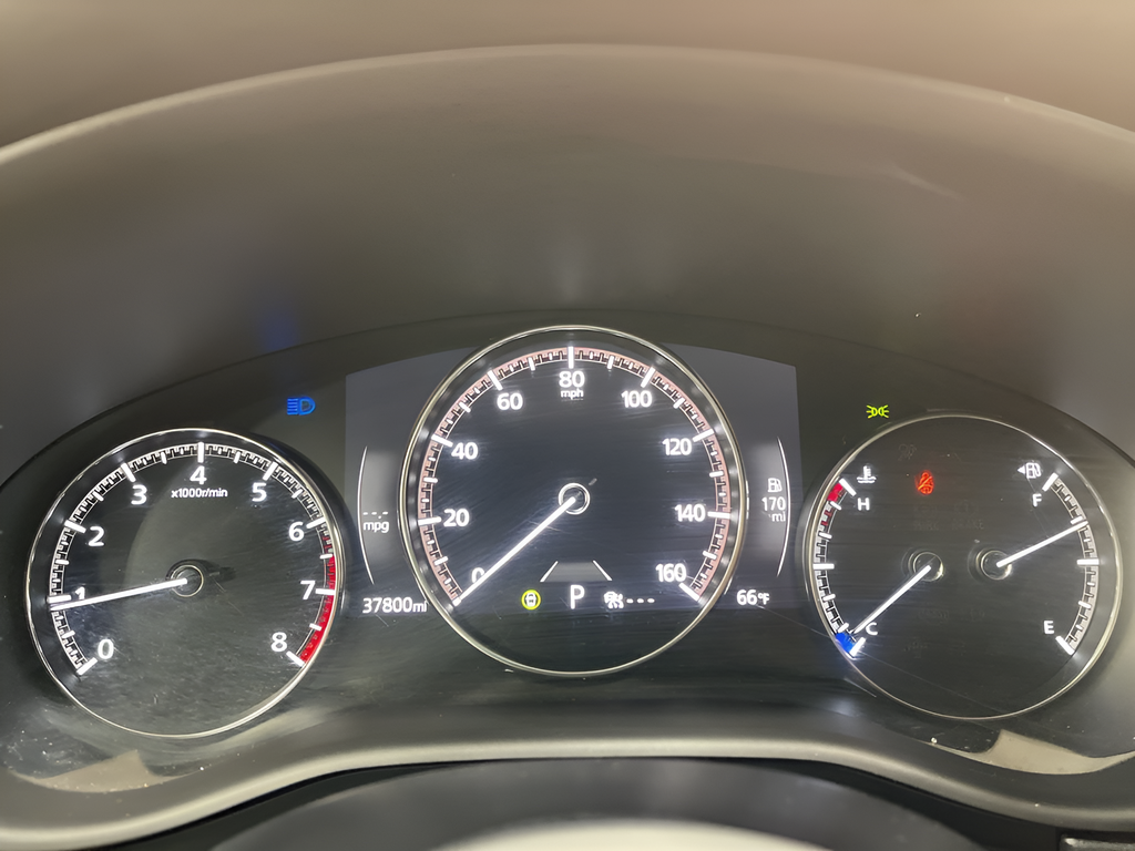 View vehicle photo 5