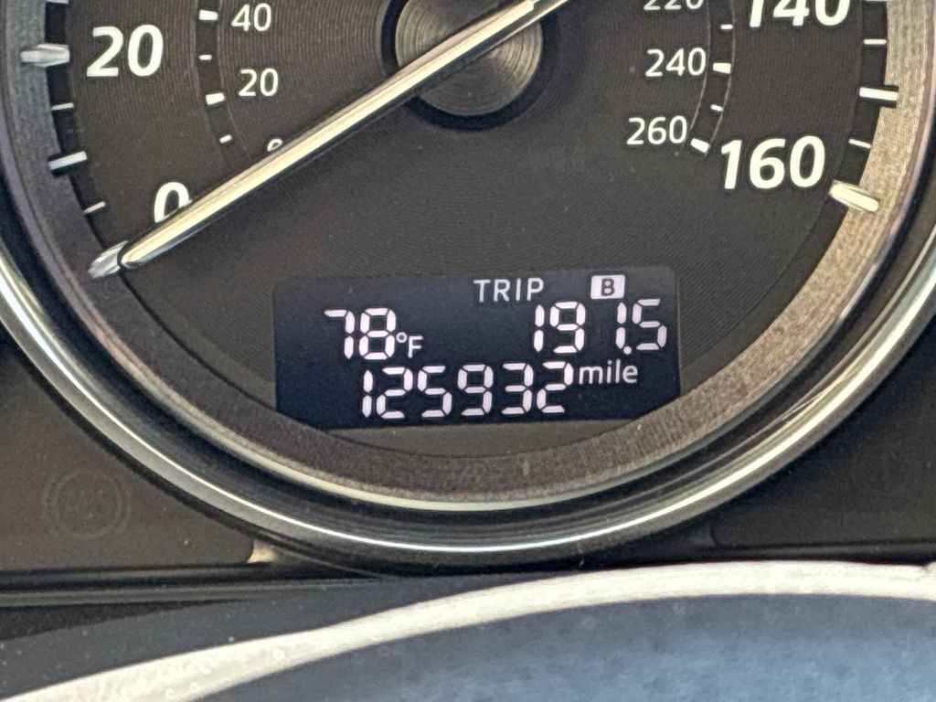 Used 2014 Black Mazda Grand Touring image 17