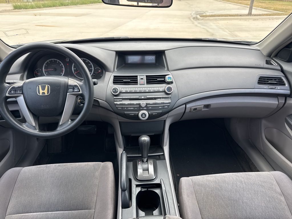 2009 Honda Accord LX 18