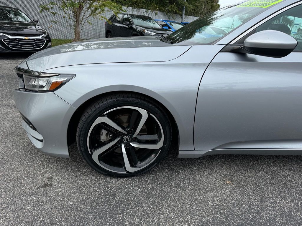 2018 Honda Accord Sport 11