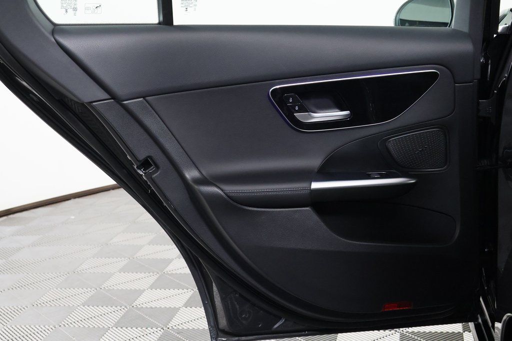 Thumbnail: 2024 Mercedes-Benz C-Class - 13