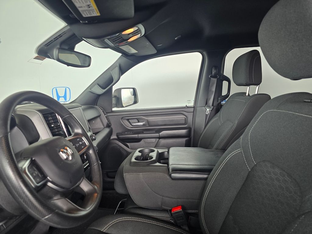 Thumbnail: 2025 RAM 1500 - 6