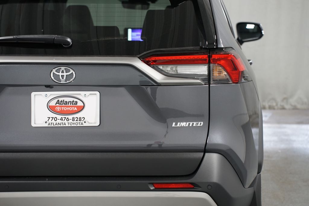 Thumbnail: 2025 Toyota RAV4 - 10