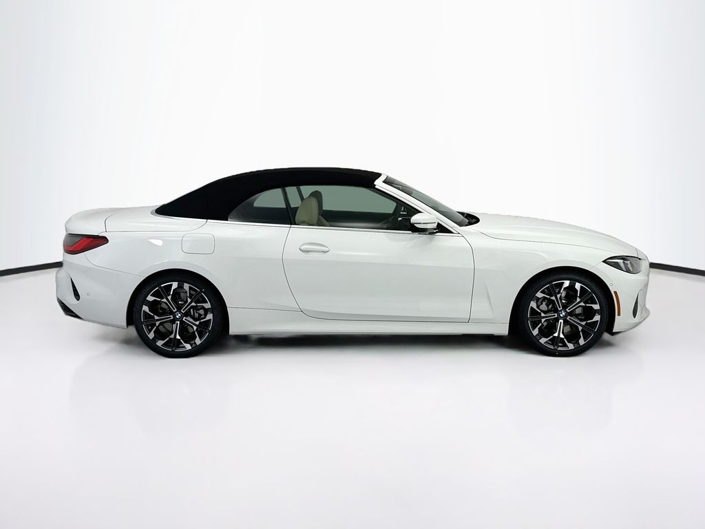 Thumbnail: 2027 BMW 4 Series - 12