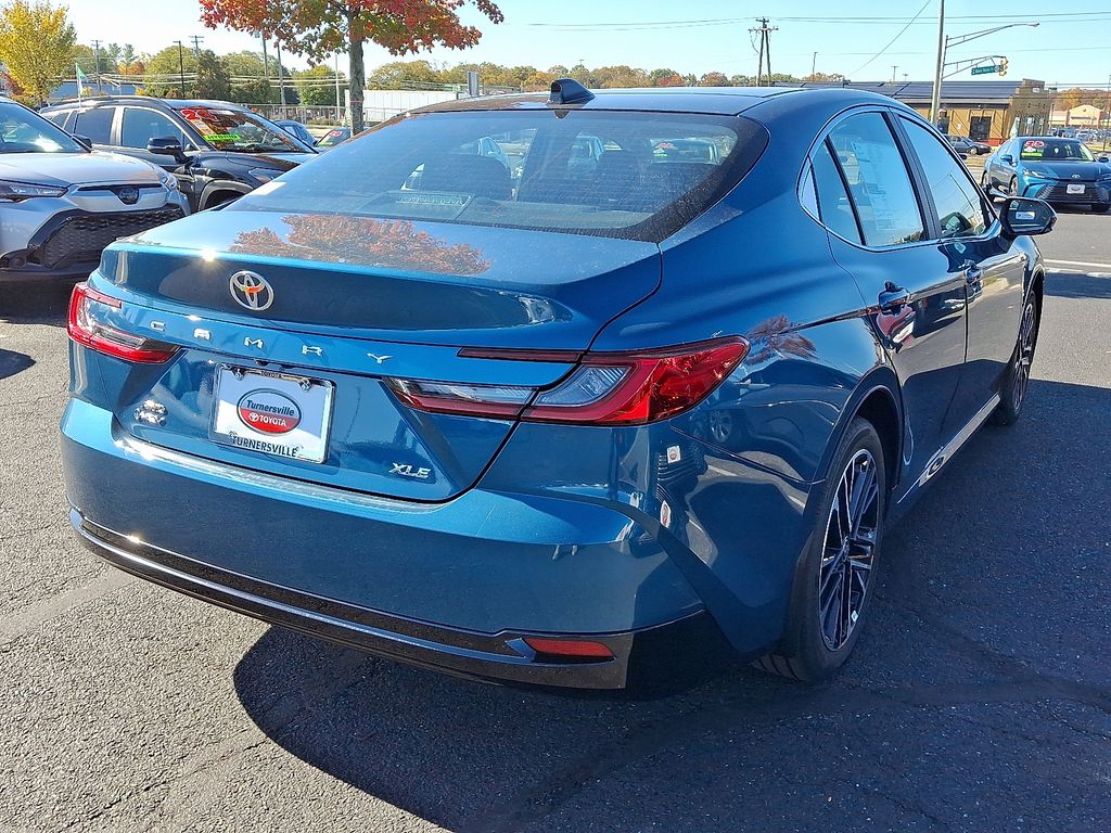 Thumbnail: 2026 Toyota Camry - 4