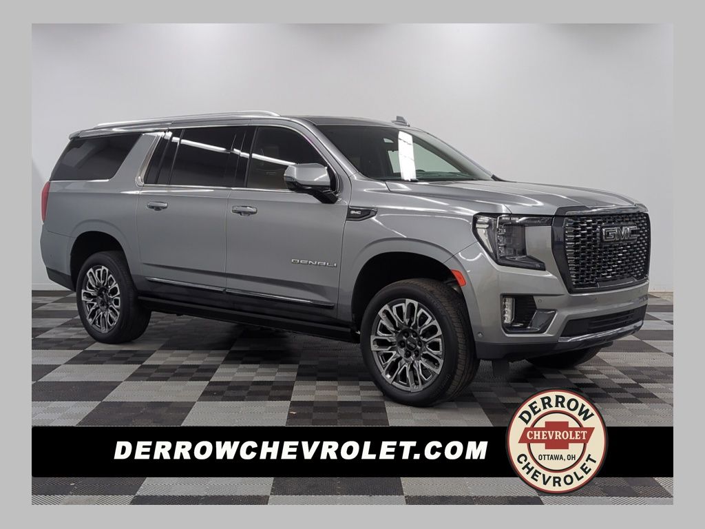 Sterling Metallic 2023 GMC Yukon XL Denali Ultimate 4WD SUV / Crossover Four-Wheel Drive