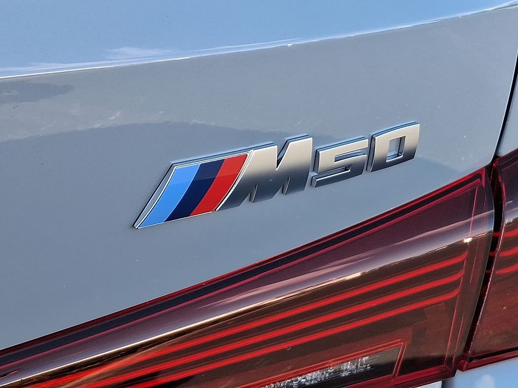 Thumbnail: 2025 BMW i4 - 12